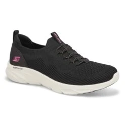 Skechers Womens D'Lux Comfort Slip On Sneaker